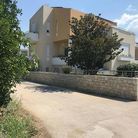 נאפפליו Aretis St Apartment מראה חיצוני תמונה