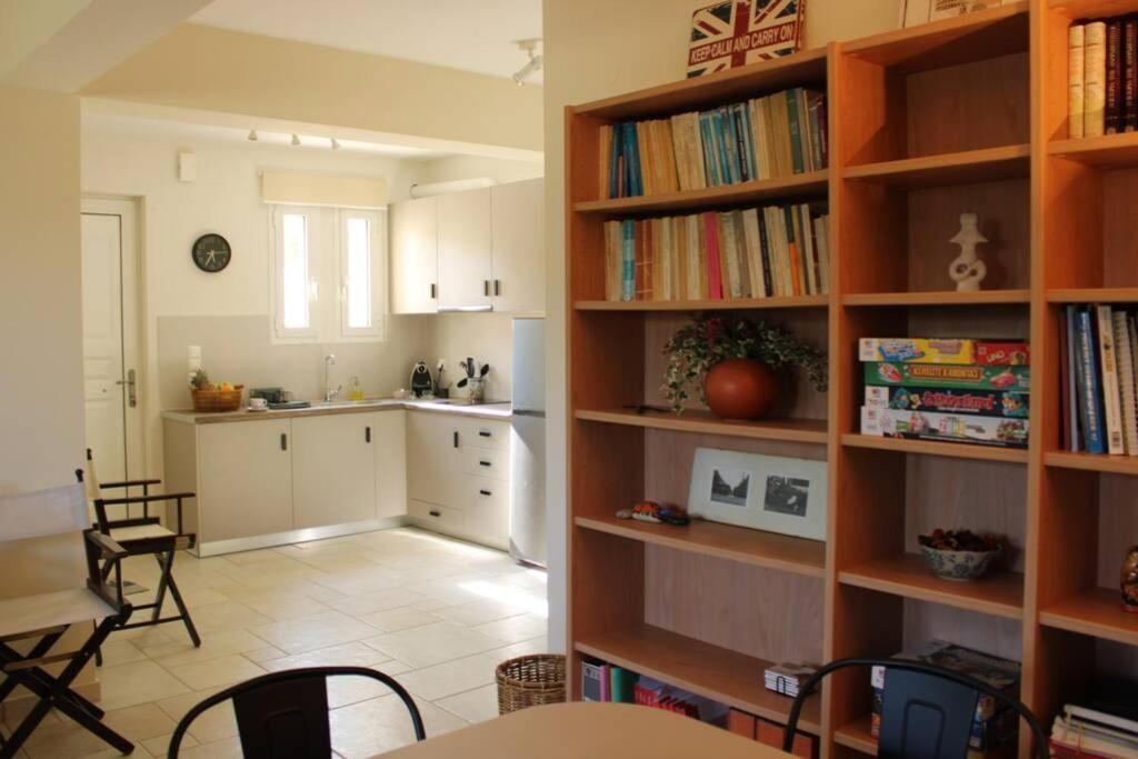 נאפפליו Aretis St Apartment מראה חיצוני תמונה